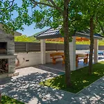 Petar - Makarska By Guide *