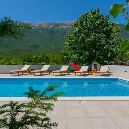 Petar - Makarska By Guide Villa *