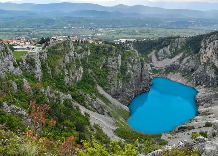 Petar - Makarska By Guide